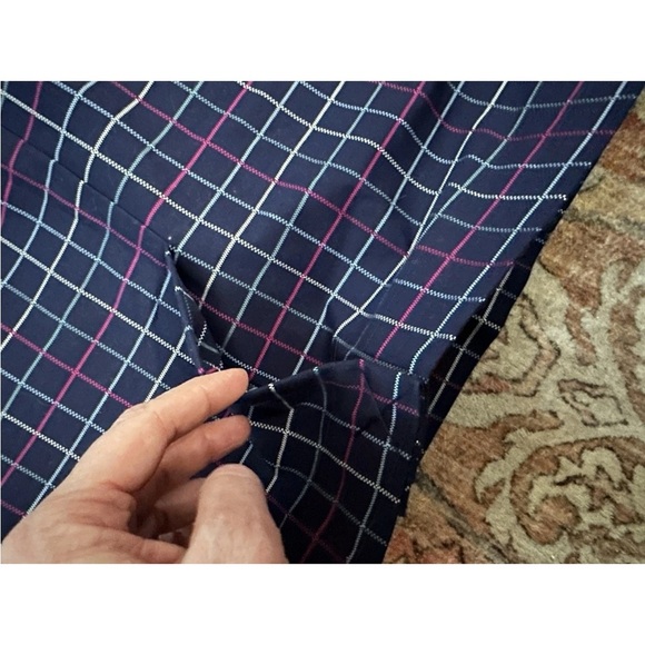 Tommy Hilfiger Plaid Skirt NWOT Size 10 preppy academia, old money - Picture 4 of 4